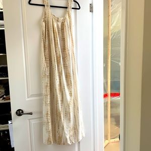 Michael Kors Silk Maxi Dress. Tag was removed and it has pockets